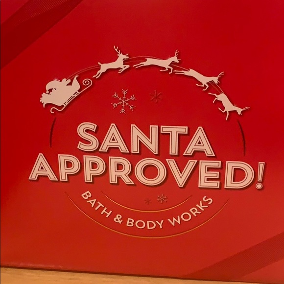 Bath and body works candle NWT - Picture 4 of 4